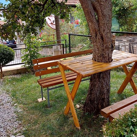 Mini Hill Apartment Sarajevo Luaran gambar